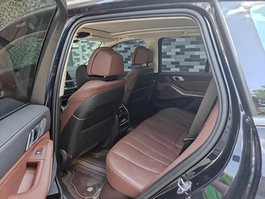 BMW X5 (Import) — фото 4