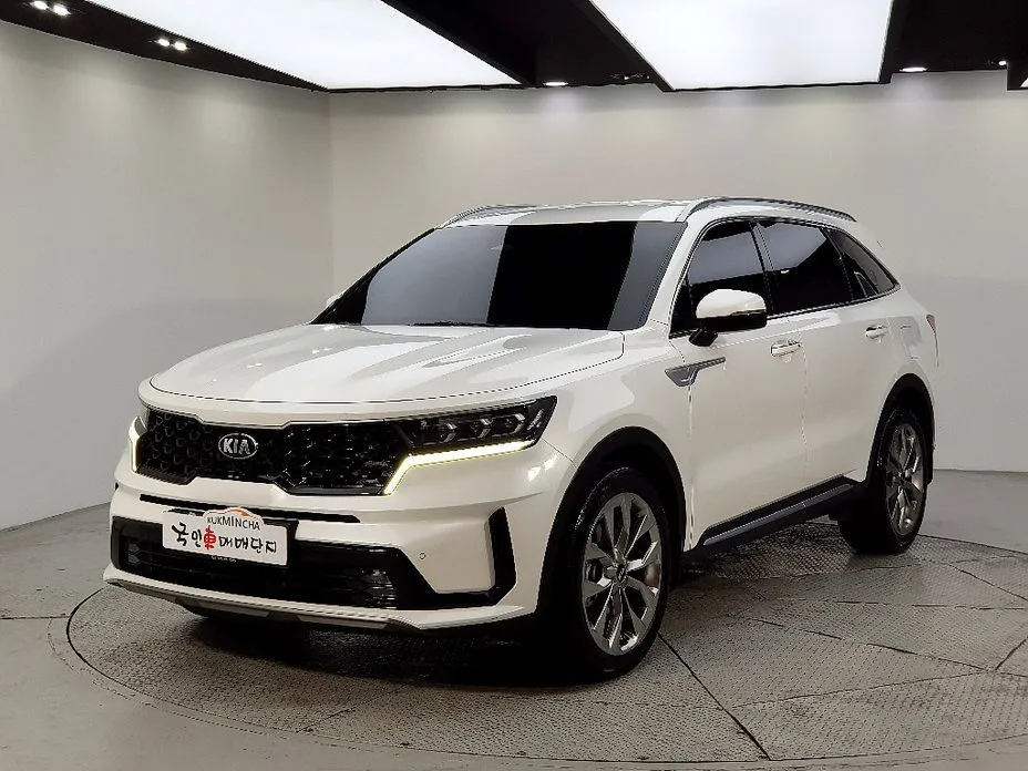 Kia Sorento — фото 1