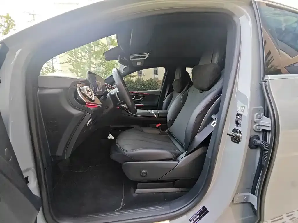 Mercedes-Benz EQE SUV — фото 2