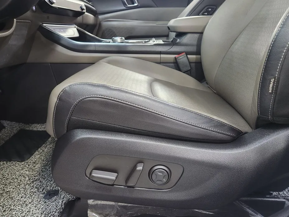 Kia Carnival — фото 10