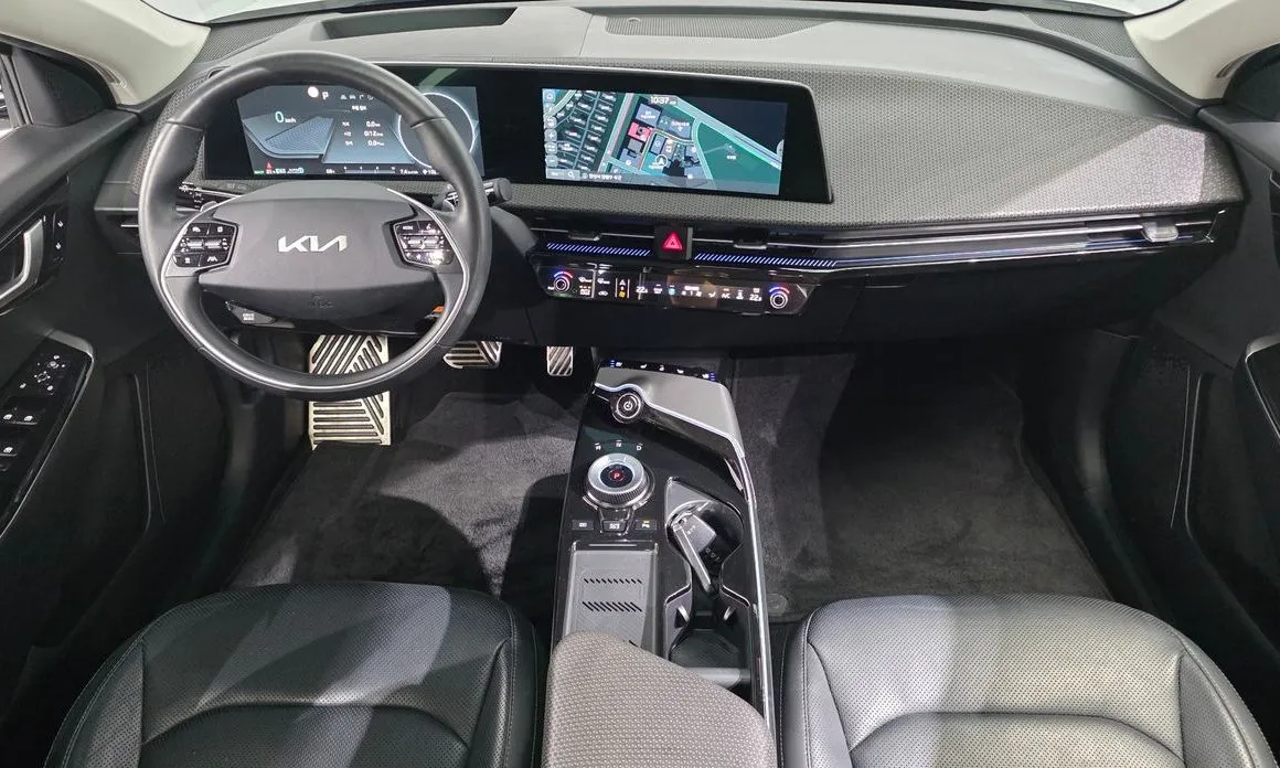 Kia EV6 — фото 9