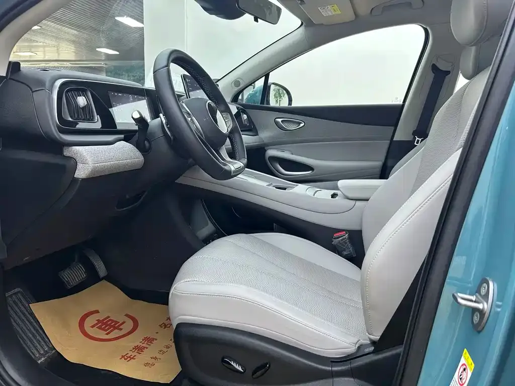 BYD Hiace 05 EV — фото 4