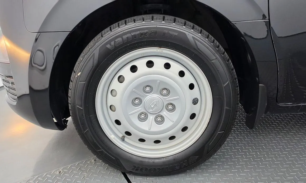 Hyundai Staria — фото 9