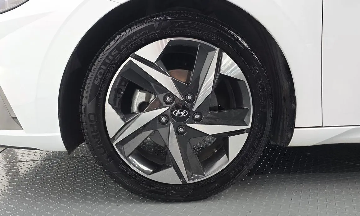 Hyundai AVANTE — фото 7
