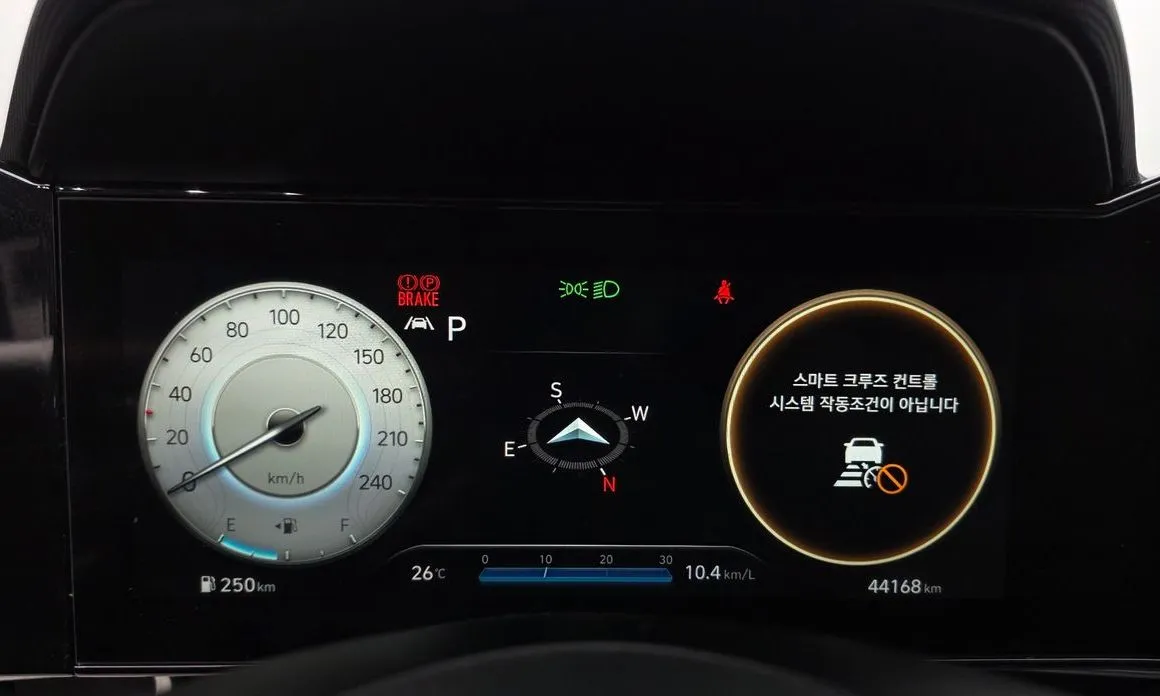 Hyundai AVANTE — фото 4