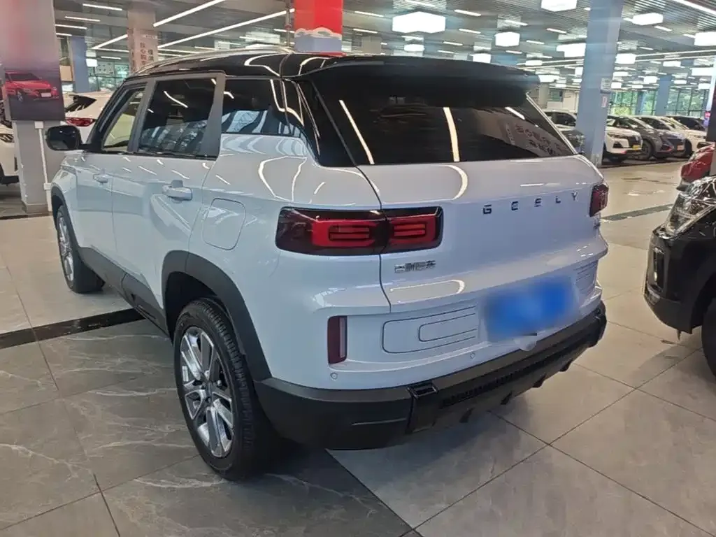 Geely Icon — фото 10