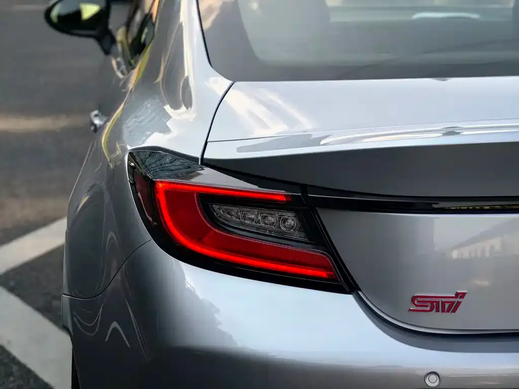 Subaru BRZ — фото 2