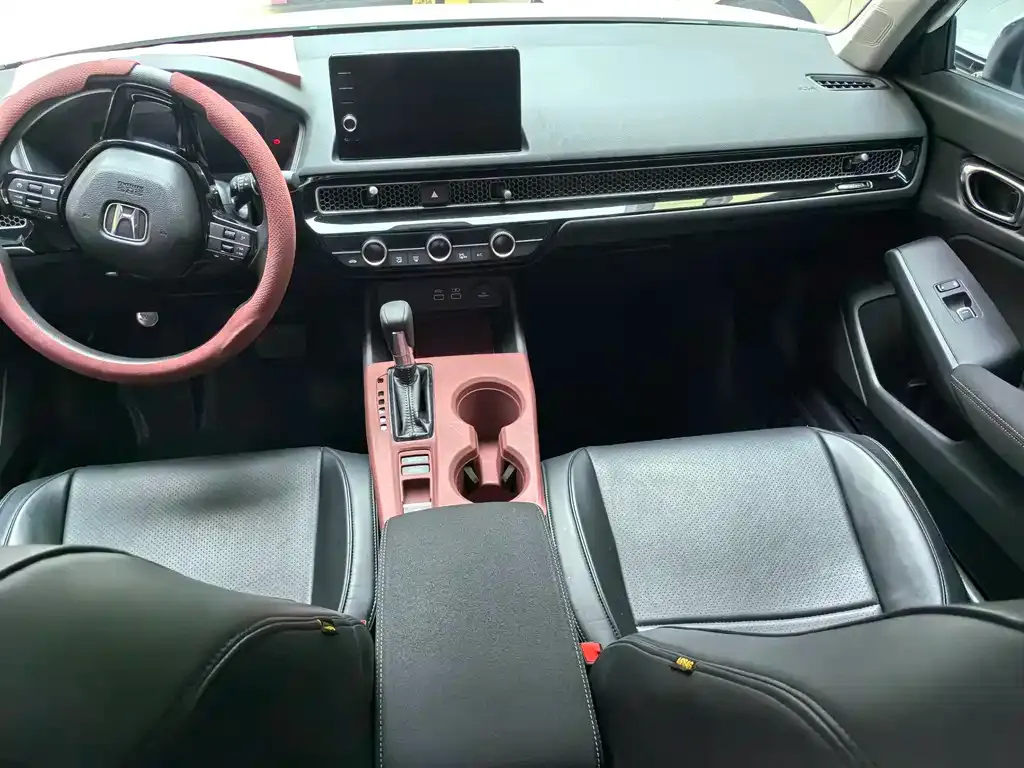 Honda Civic — фото 10