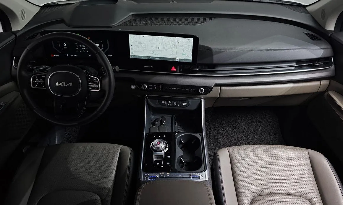 Kia Carnival — фото 10