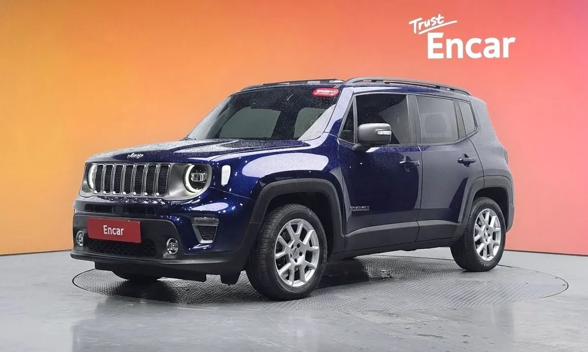 Jeep Renegade — фото 1