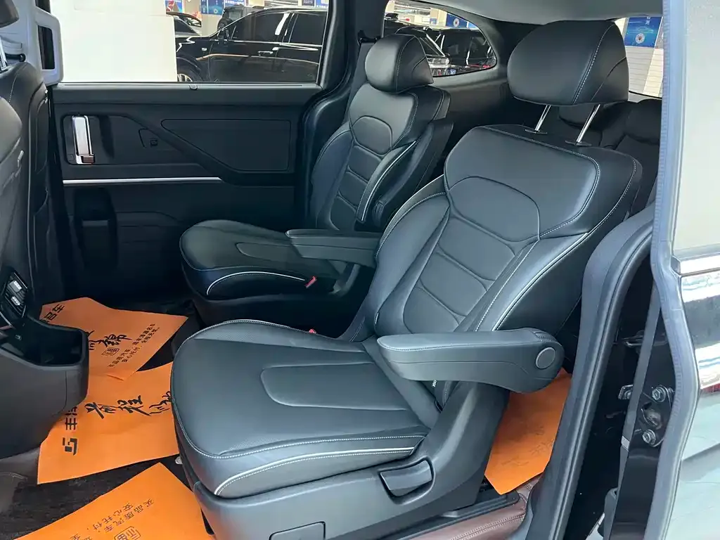 Hyundai Custo — фото 3
