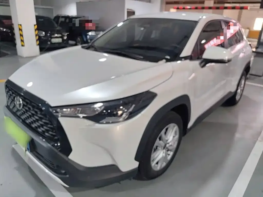 Toyota Corolla Cross — фото 2