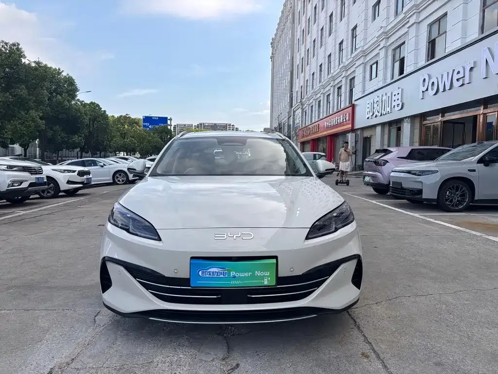 BYD Seal 06 DM-i Touring Edition — фото 6