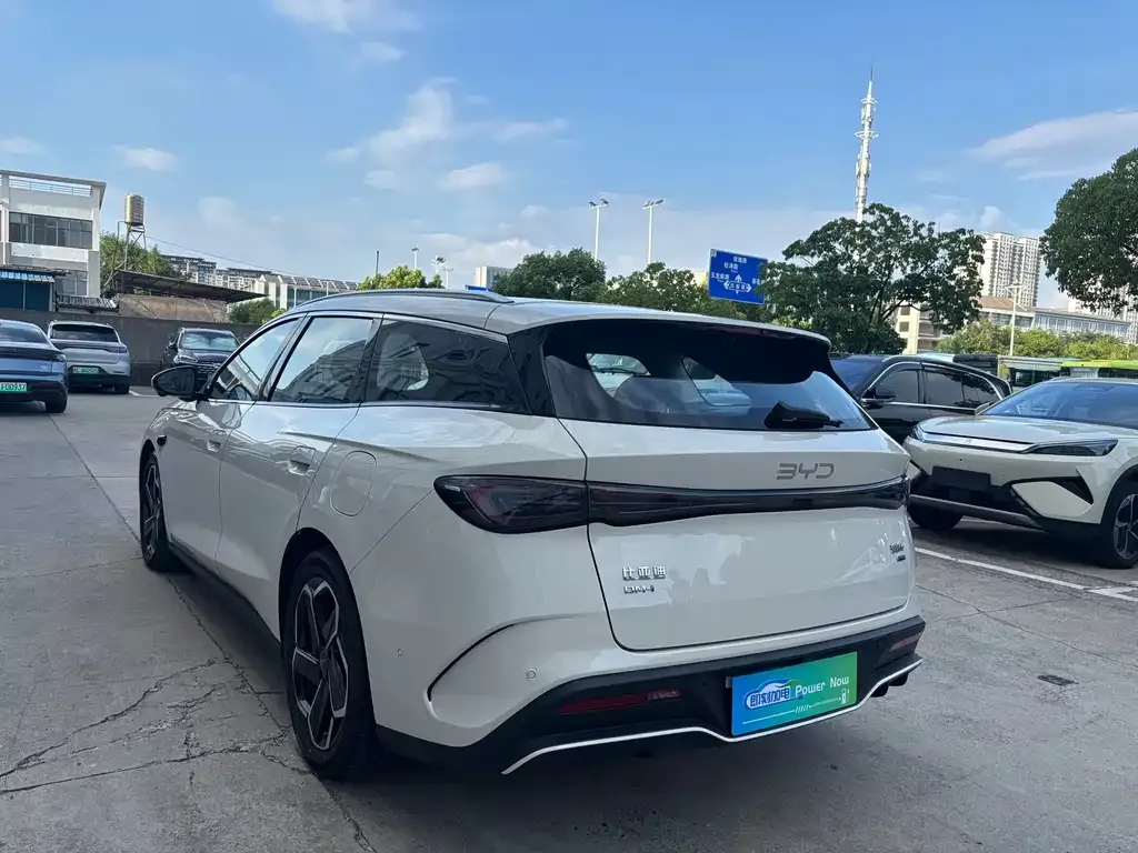 BYD Seal 06 DM-i Touring Edition — фото 9