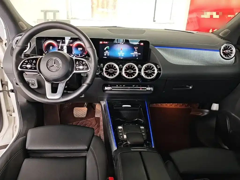 Mercedes-Benz GLA — фото 5