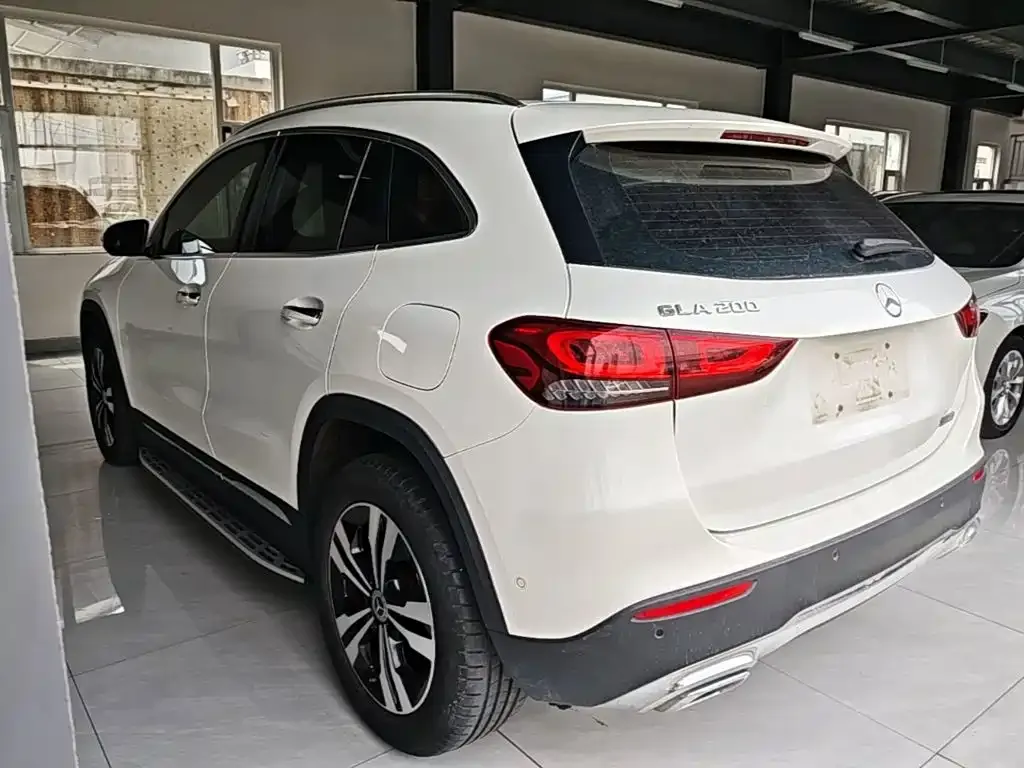 Mercedes-Benz GLA — фото 4