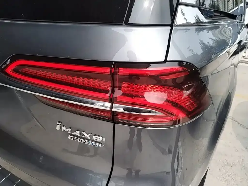 Roewe iMAX8 — фото 8