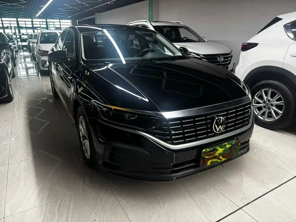 Volkswagen Passat — фото 7
