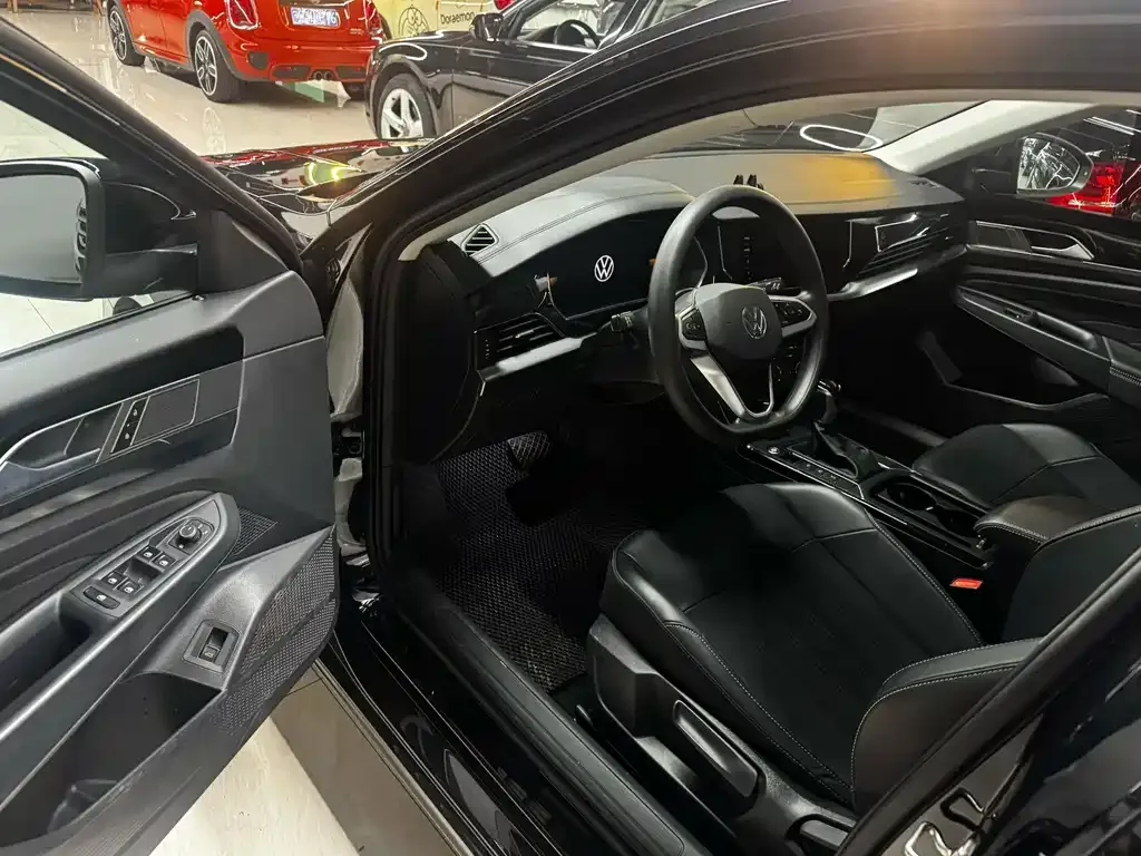 Volkswagen Passat — фото 8