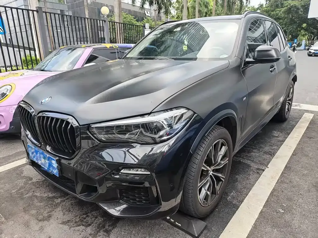 BMW X5 (Import) — фото 1