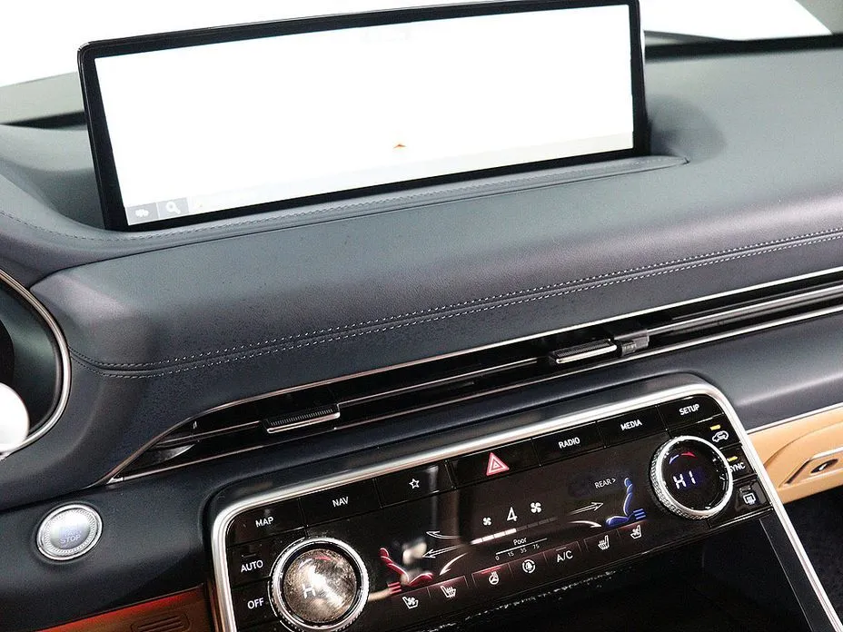 Genesis GV80 — фото 10