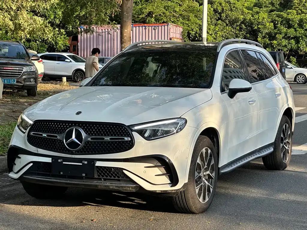 Mercedes-Benz GLC — фото 1