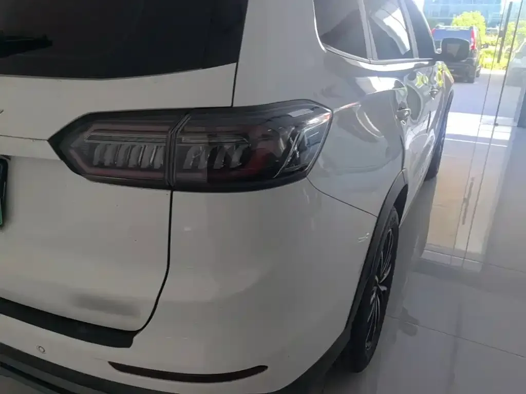 Chery Tiggo 8 PLUS — фото 8
