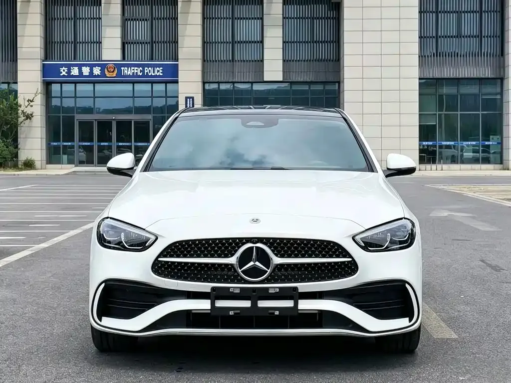 Mercedes-Benz C-Class — фото 6