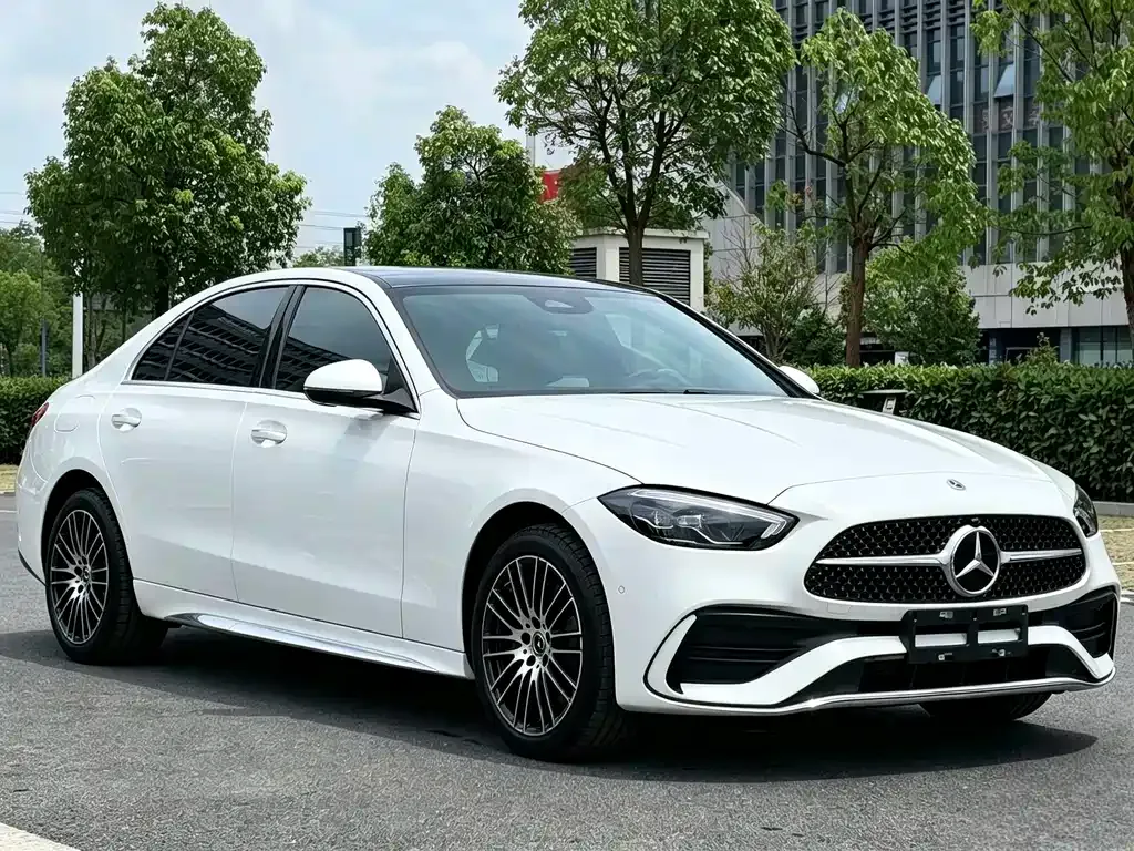Mercedes-Benz C-Class — фото 10