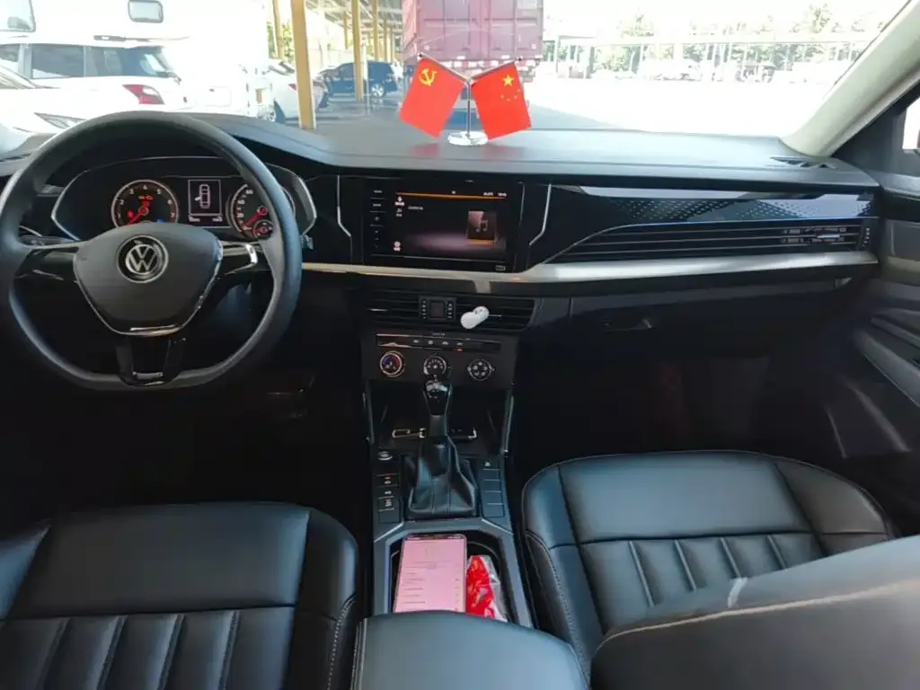 Volkswagen Passat — фото 8