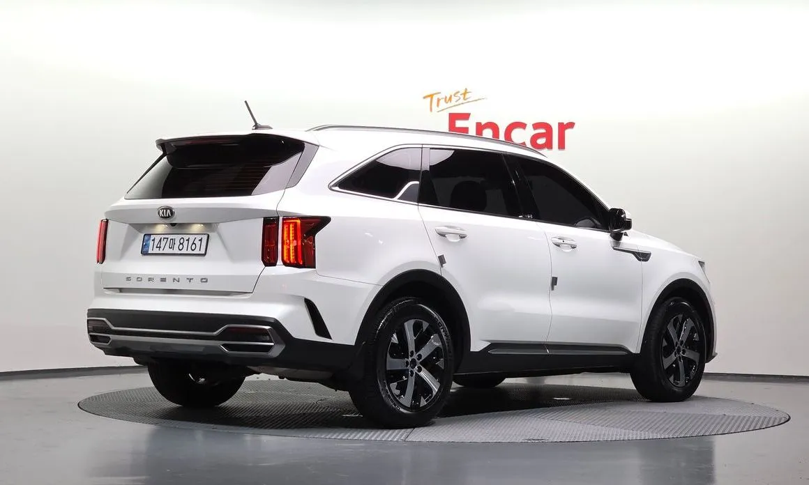 Kia Sorento — фото 3
