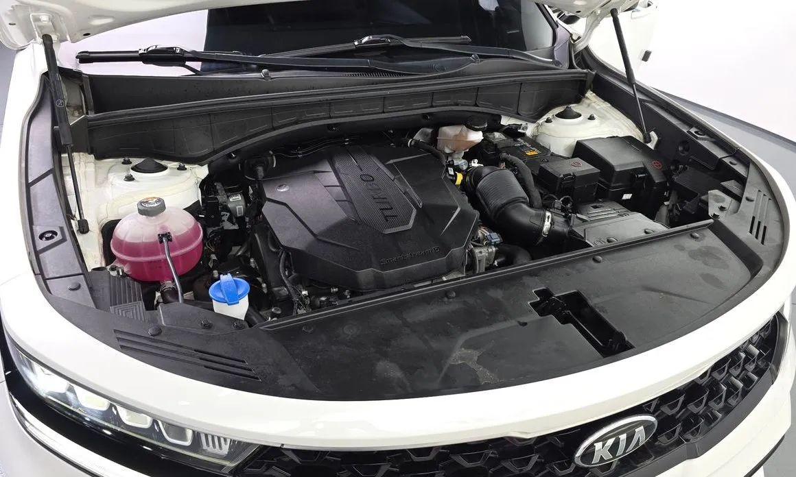 Kia Sorento — фото 7