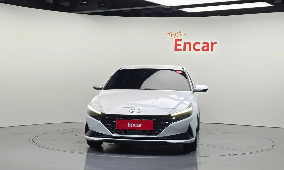 Hyundai AVANTE — фото 2