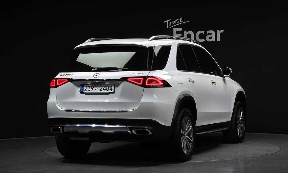 Mercedes-Benz GLE-Class — фото 5