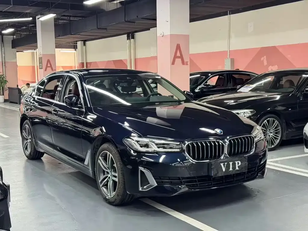 BMW 5 Series — фото 2