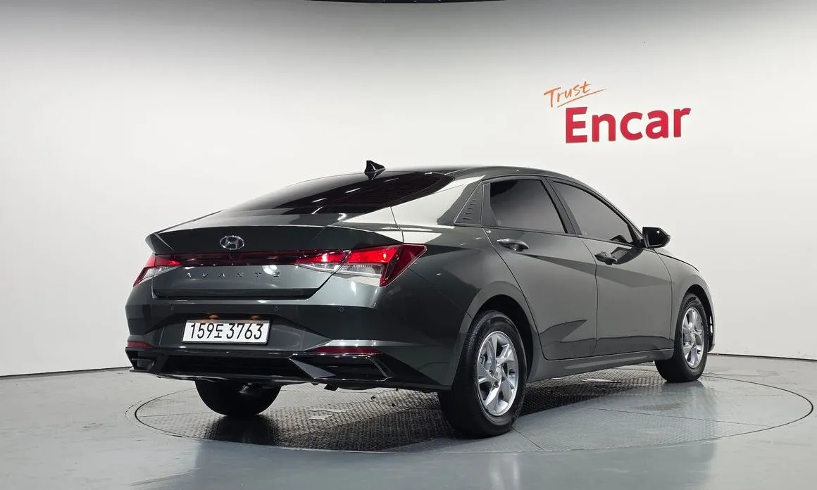 Hyundai AVANTE — фото 5