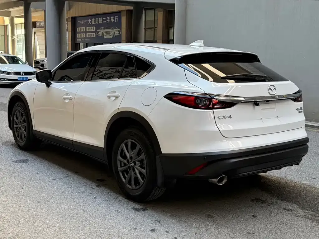 Mazda CX-4 — фото 9