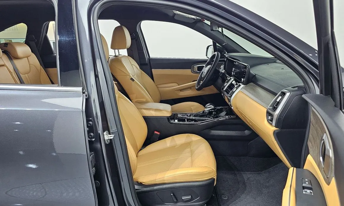 Kia Sorento — фото 8