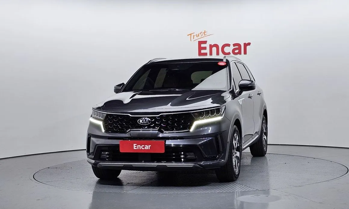 Kia Sorento — фото 5