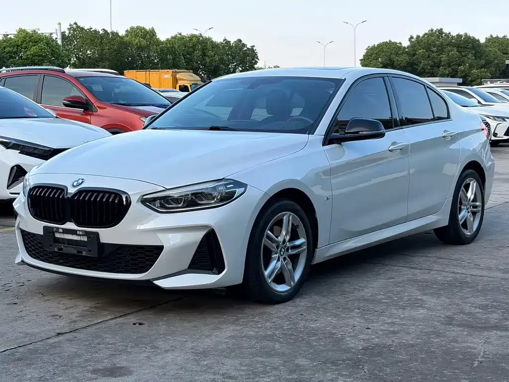 BMW 1 Series — фото 10