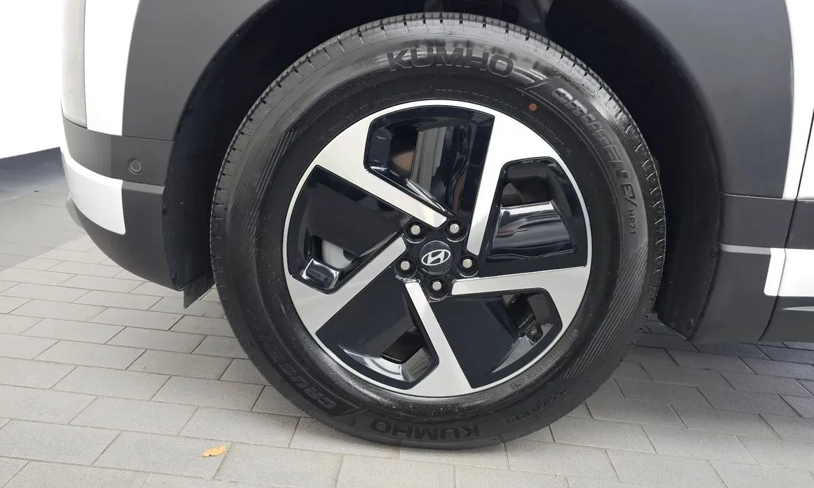 Hyundai Ioniq9 — фото 10