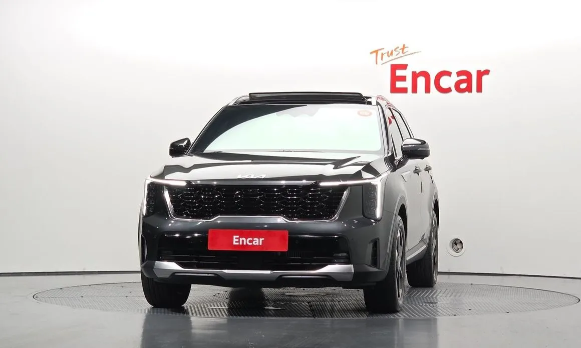 Kia Sorento — фото 7
