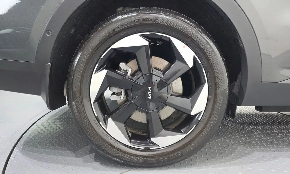 Kia Sorento — фото 4