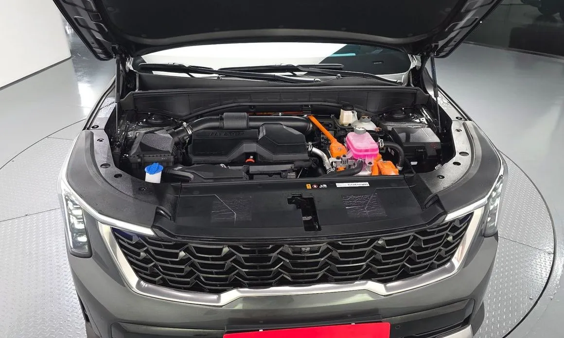 Kia Sorento — фото 9