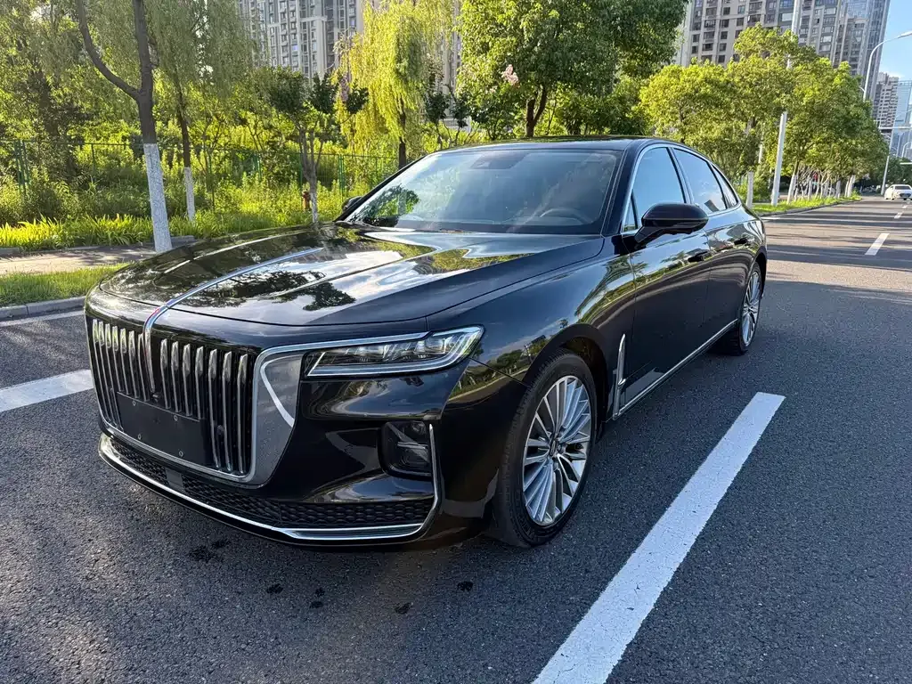 Hongqi H9 — фото 1