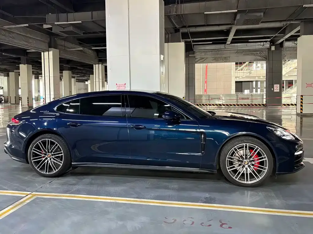 Porsche Panamera — фото 9