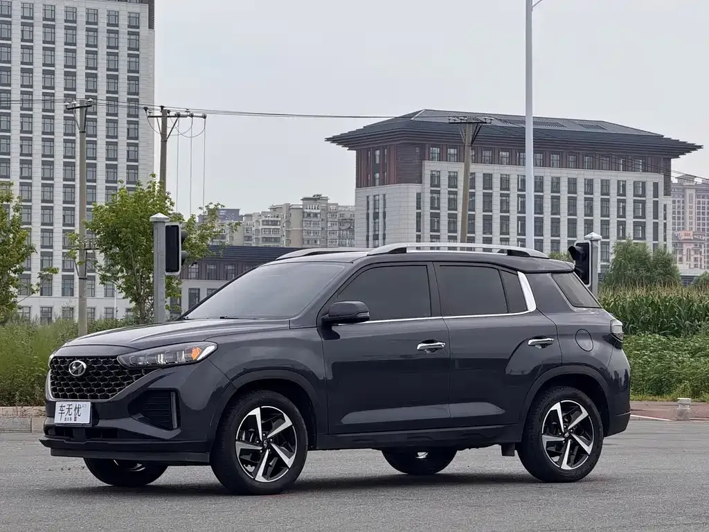 Hyundai ix35 — фото 1