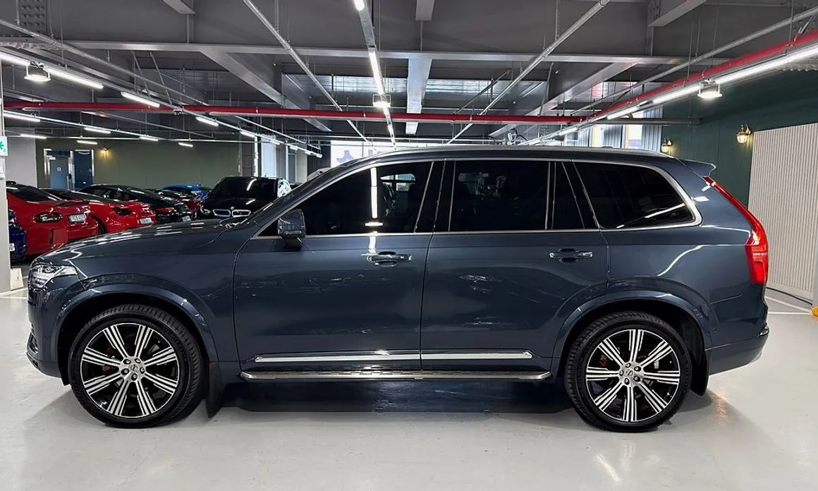 Volvo XC90 — фото 6