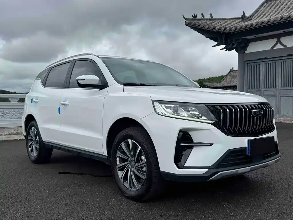 Geely Vision X6 — фото 8