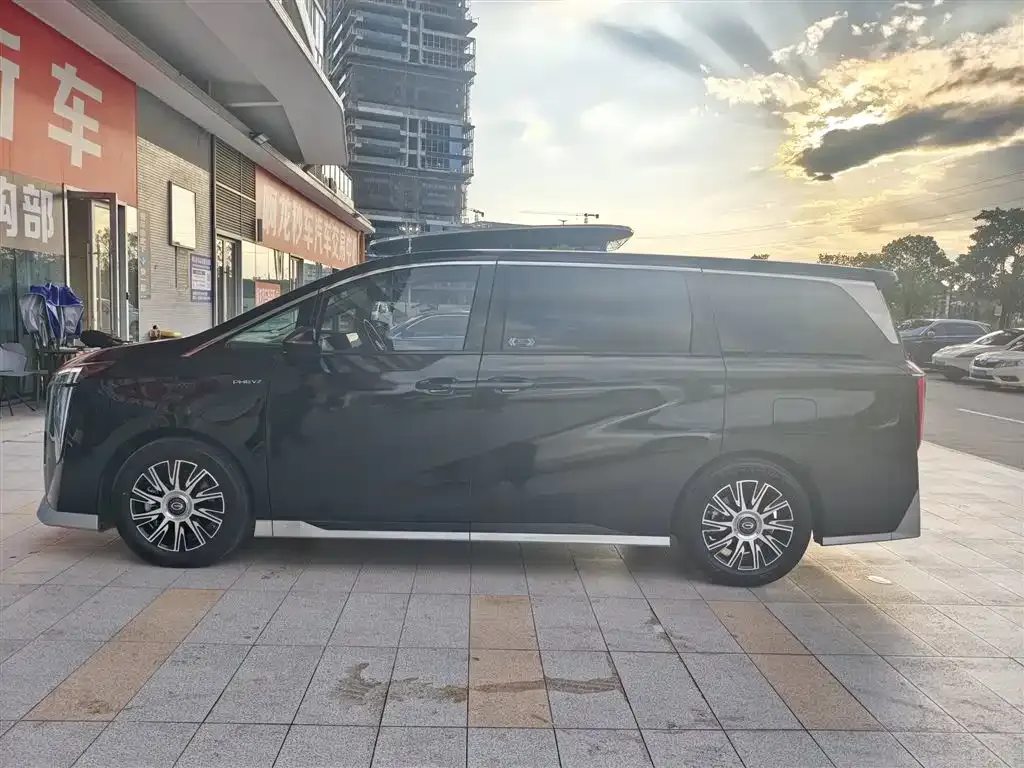 GAC Motor Trumpchi E9 — фото 7